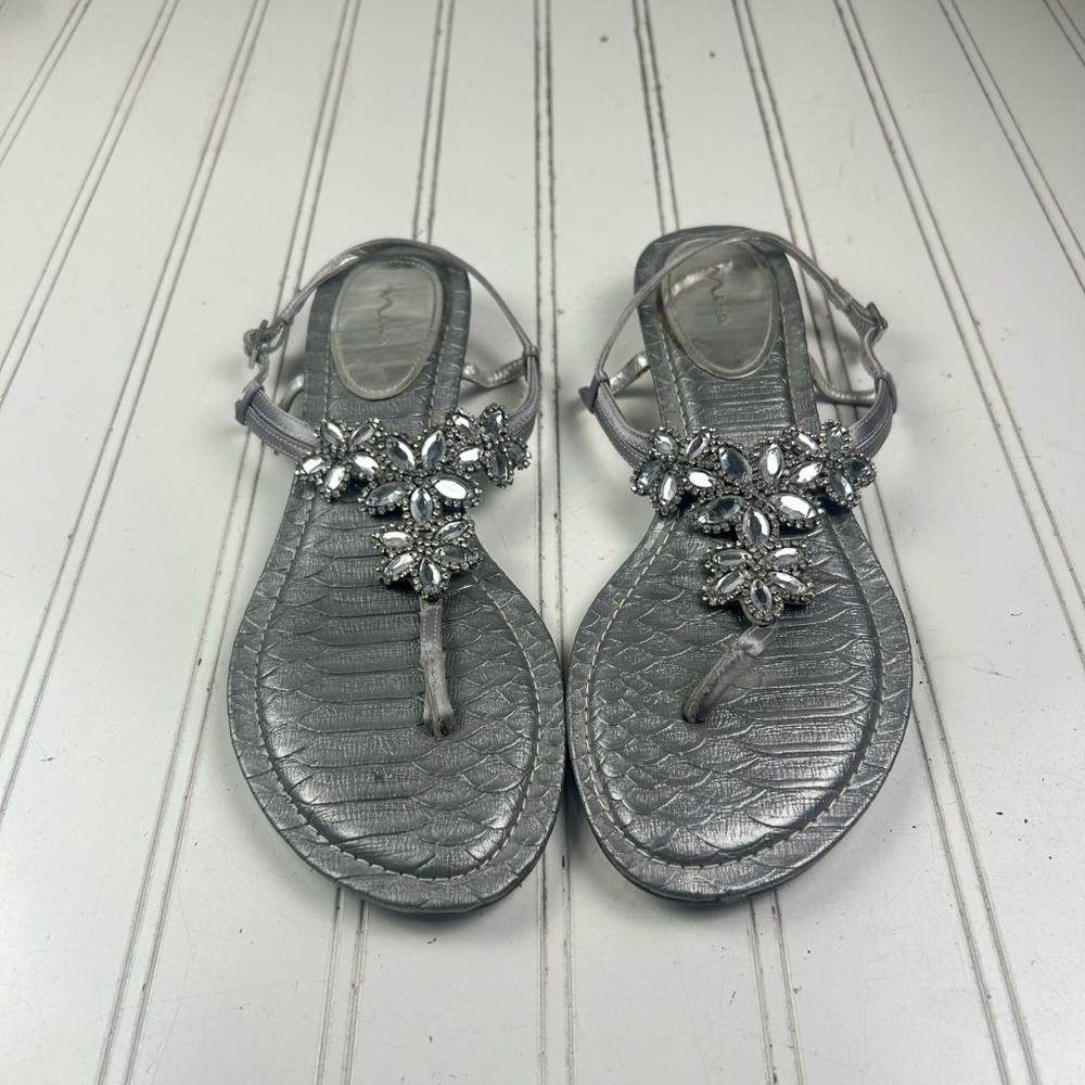 Nina Vintage Keegan Royal Embellished Silver T-Strap Sandals Women’s Size 7.5 - Picture 8 of 9